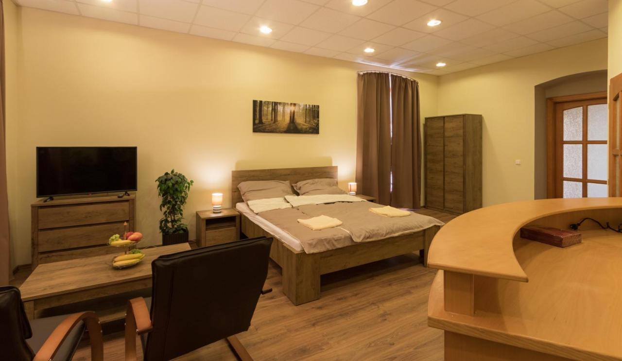 Apartmány Šetkova vila Jindřichŭv Hradec Kültér fotó