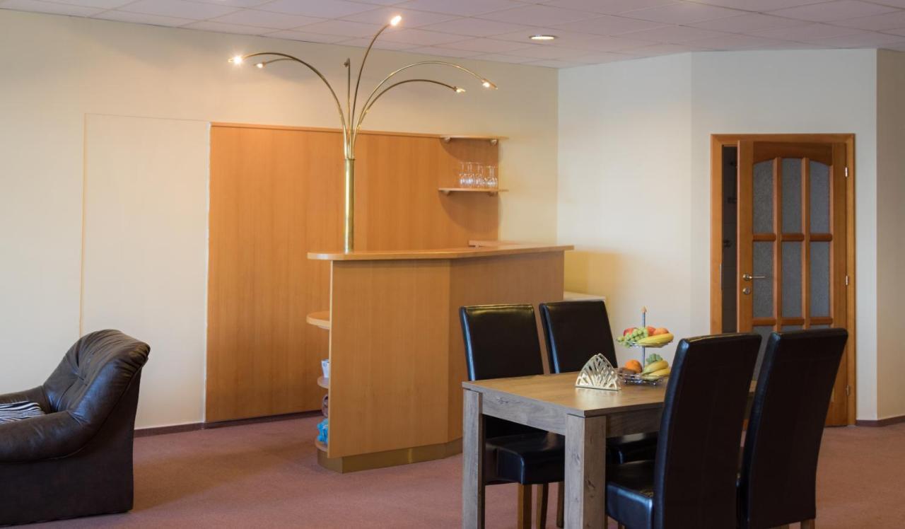 Apartmány Šetkova vila Jindřichŭv Hradec Kültér fotó